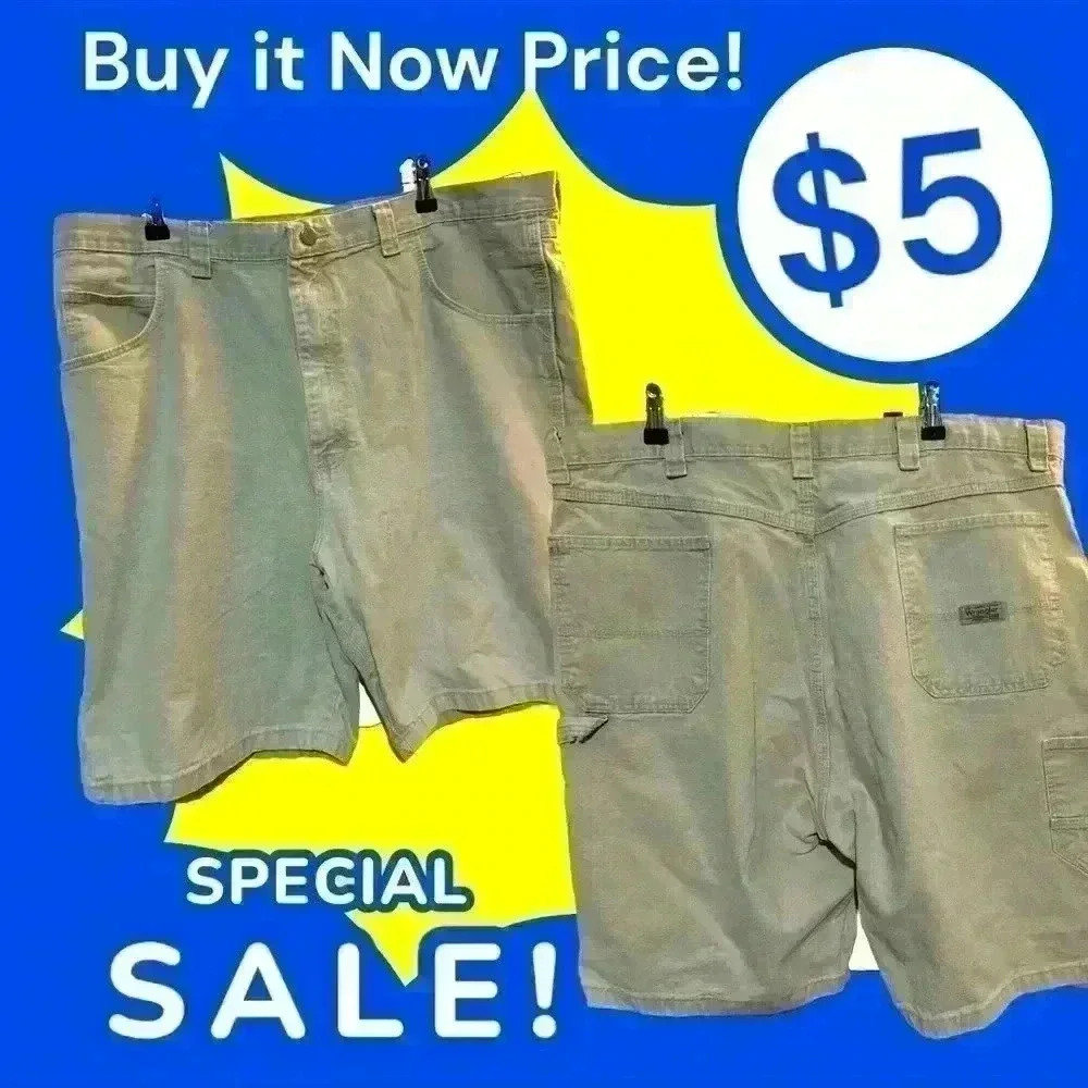 Men’s Authentic Issue Wrangler Beige Denim Cargo Shorts Size 40